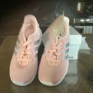 LITTLE GIRLS ADIDAS ATHLETIC SHOES